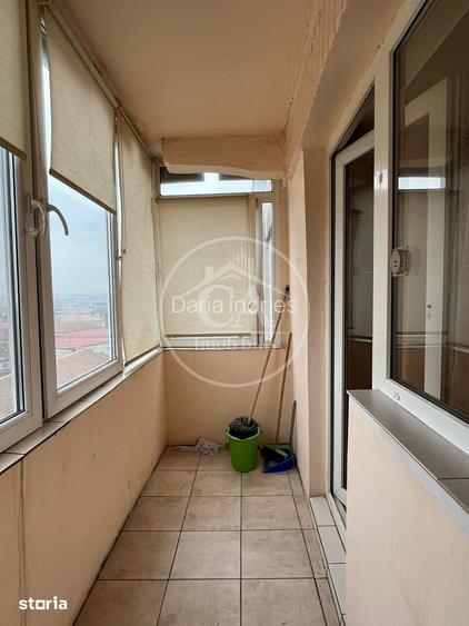 Apartament cu 3 camere de vanzare in Zona Nufarul, Oradea