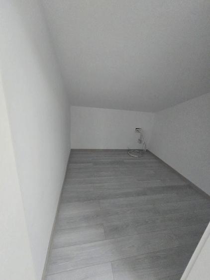 Duplex cu 3 camere cu Canalizare în Moșnița Nouă