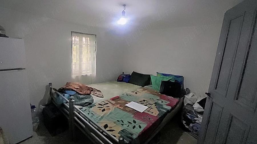 Casă cu 2 camere cu Teren 1000 Mp în Viperești