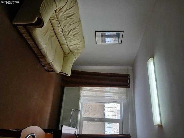 Apartament cu 2 camere decomandat în Corina