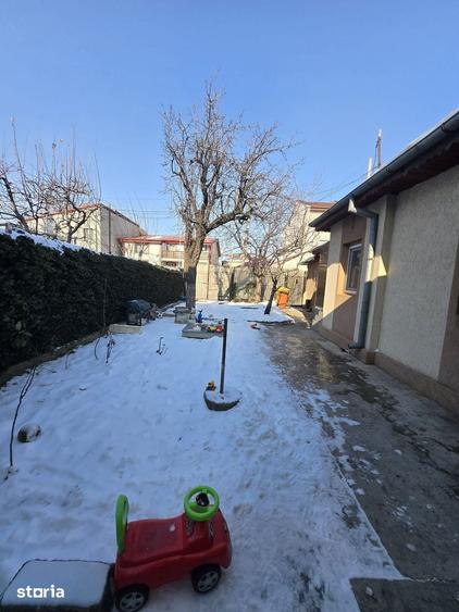 Teren de 300 mp, în Central