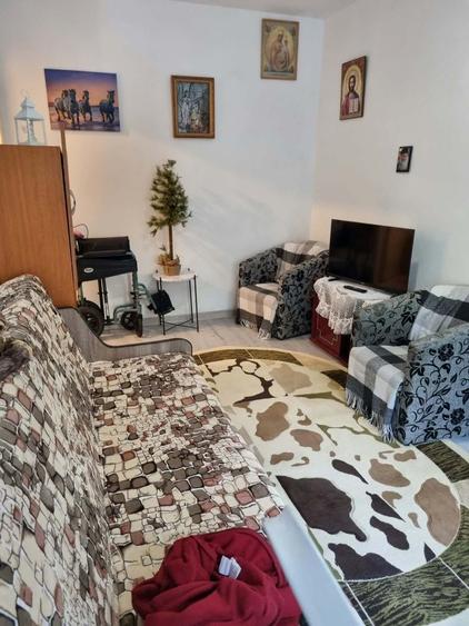 Apartament cu 2 camere nedecomandat în Milcov