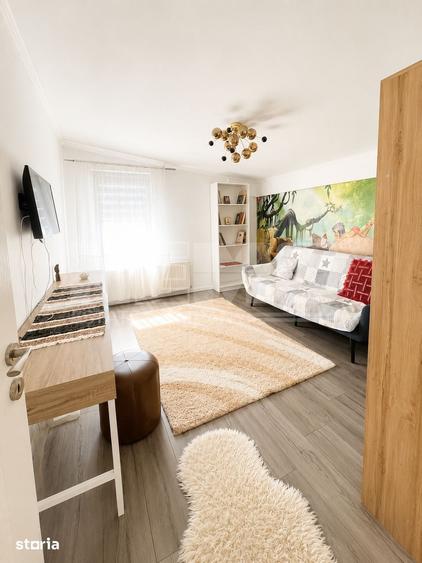 Casă cu 4 camere cu Teren 202 Mp în Central