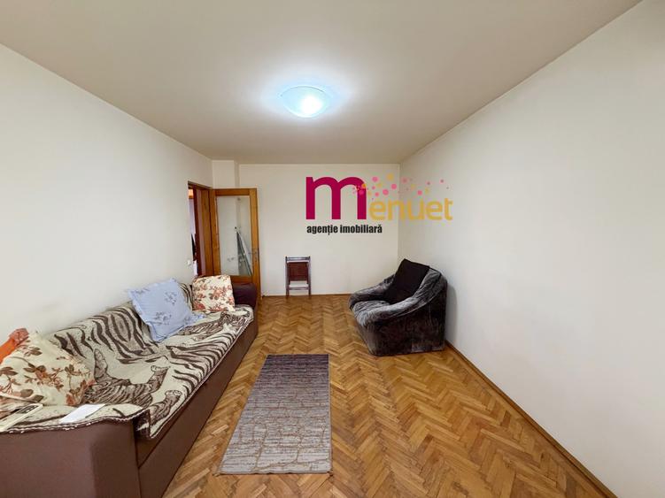 Apartament cu 4 camere în Babadag