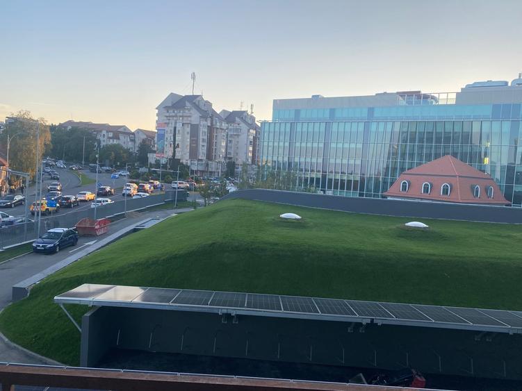 Garsonieră decomandată în Zorilor