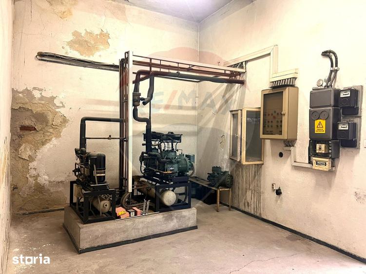 Spațiu comercial, de 299 mp, în Centrul Istoric