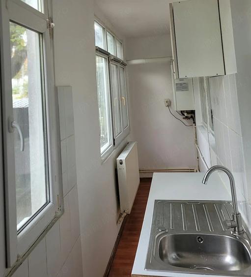 Apartament cu 2 camere decomandat în Obor