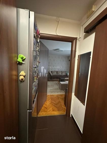 Apartament cu 3 camere în Berceni — fotografia 1