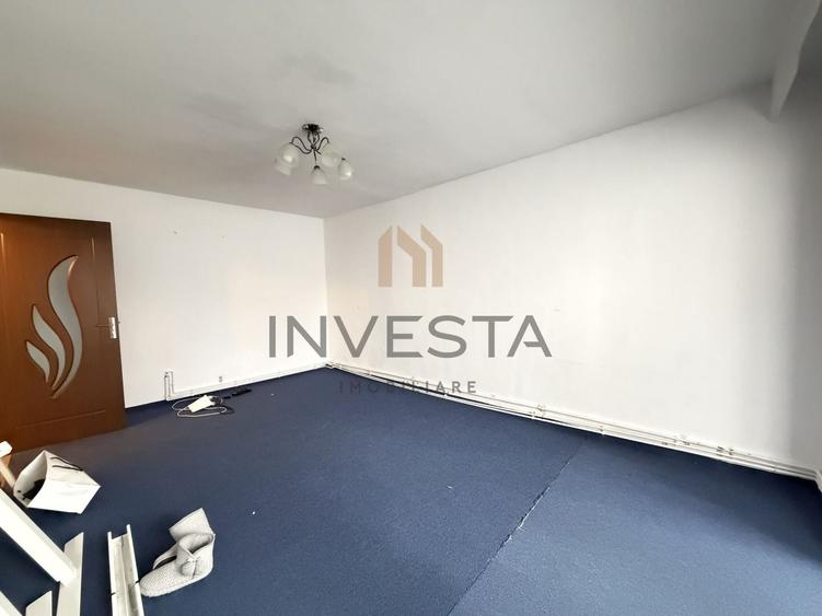 Apartament cu 3 camere decomandat, mobilat în Zorilor