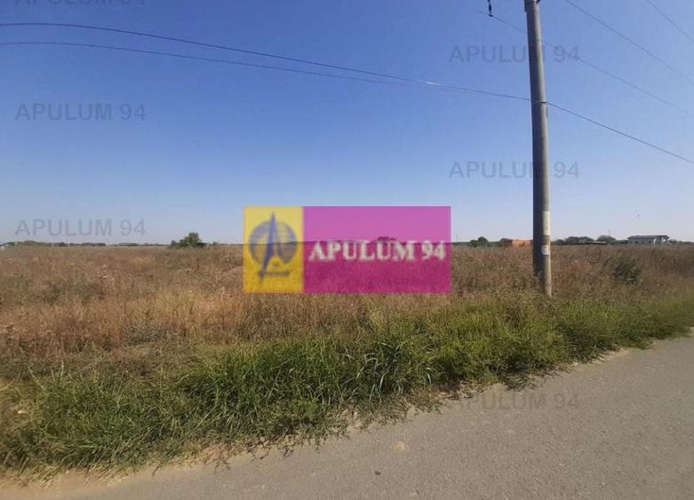 Teren Construcții intravilan de 1300 mp, în 1 Decembrie