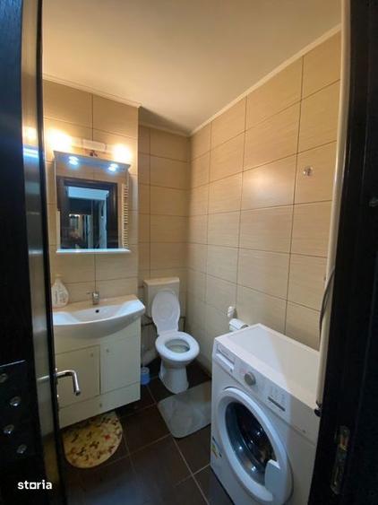 Garsonieră decomandată în Bradu