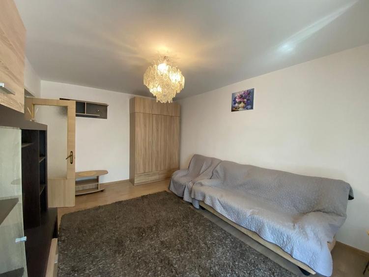 Apartament cu 2 camere decomandat, mobilat în Tineretului