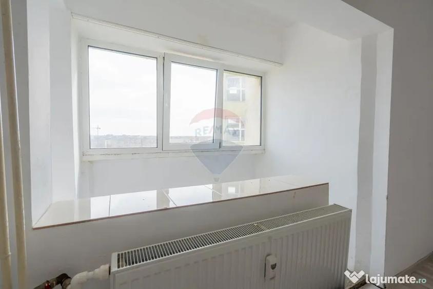 Apartament cu 3 camere decomandat în Fundeni