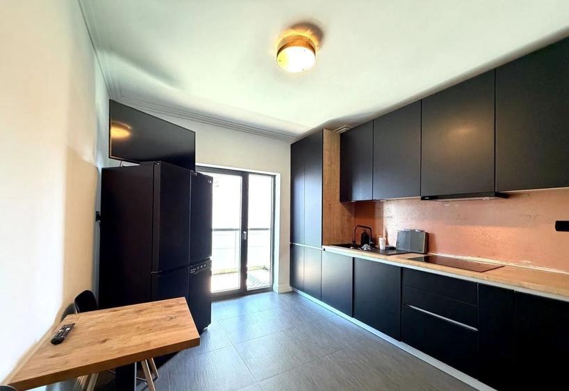 Apartament cu 2 camere, mobilat în Lacul Tei
