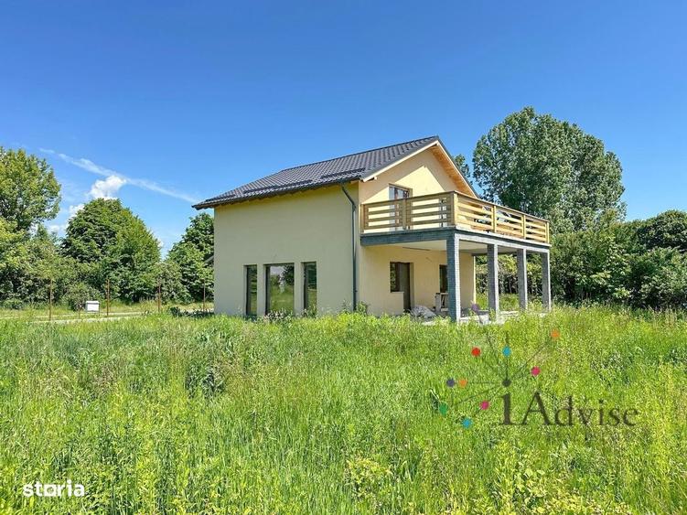 Casa spatioasa cu 4 camere, in complex rezidential Halchiu, Brasov - 1