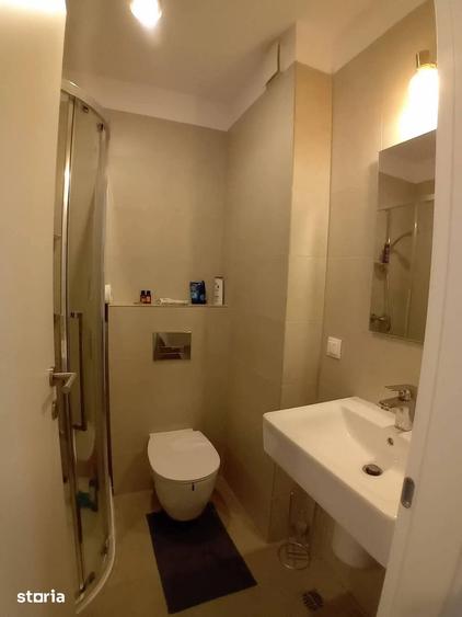 Apartament cu 3 camere decomandat în Sud