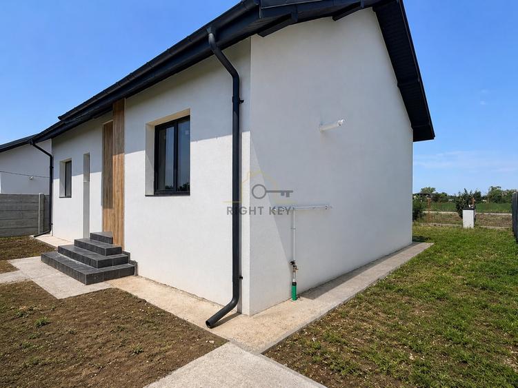 Casa parter, 4 cam, 400mp teren, toate utilitățile, asfalt! Comision0% - 17