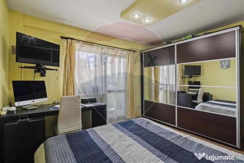 Apartament cu 4 camere decomandat în Sebastian