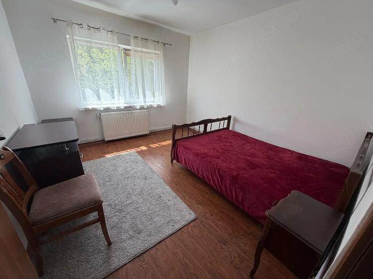 Apartament cu 3 camere decomandat în Mărășești