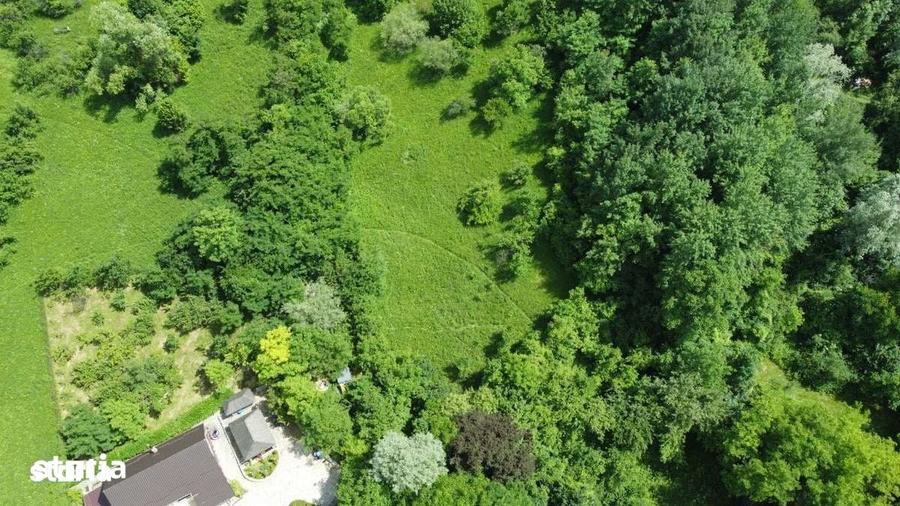 Teren de 4300 mp, în Breaza