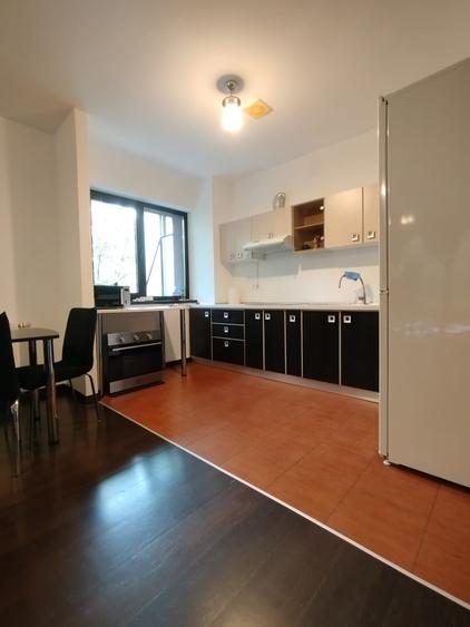 Apartament cu 2 camere decomandat în Răcădău