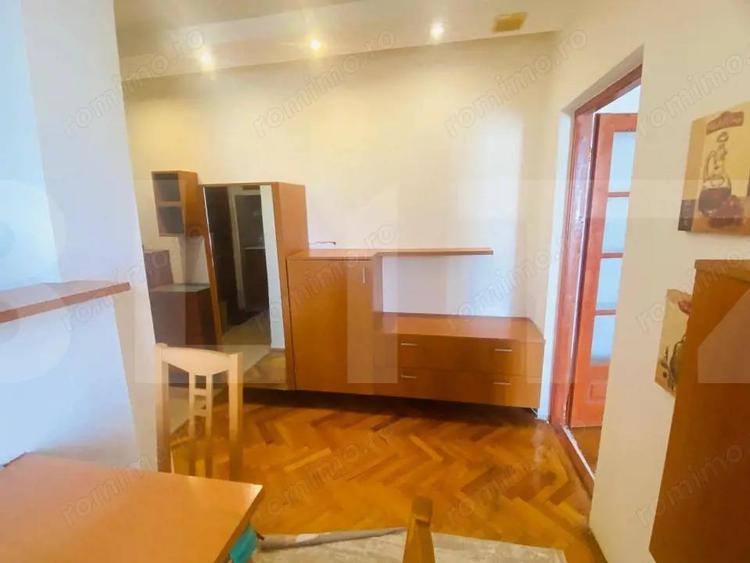 Apartament cu 2 camere semidecomandat în Medicină