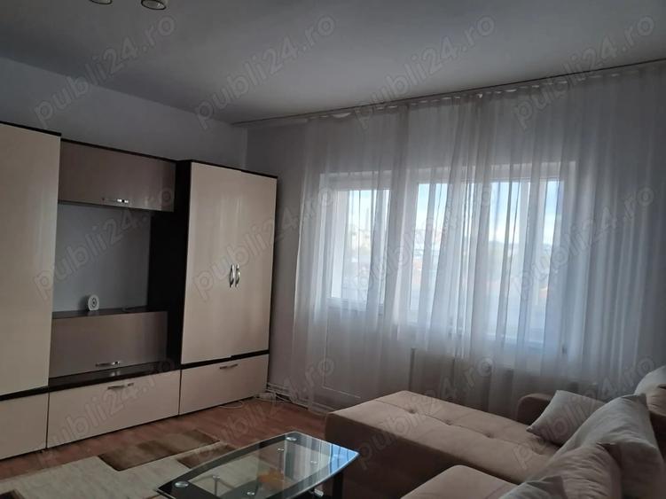 Apartament cu 2 camere semidecomandat în Vitrometan