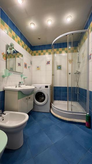 Apartament cu 2 camere semidecomandat, mobilat în Panduri