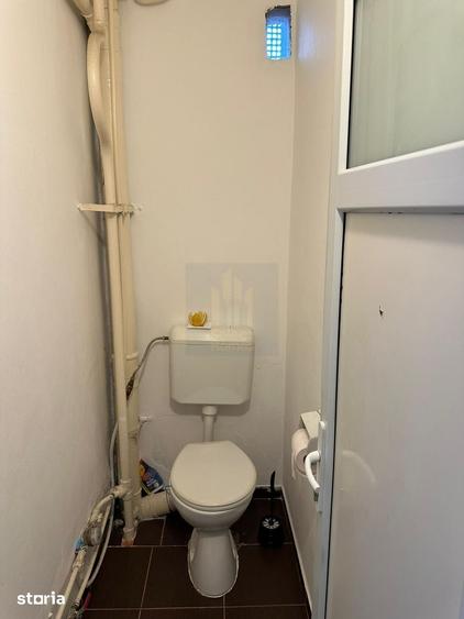 Apartament cu 4 camere semidecomandat, mobilat în Drumul Taberei