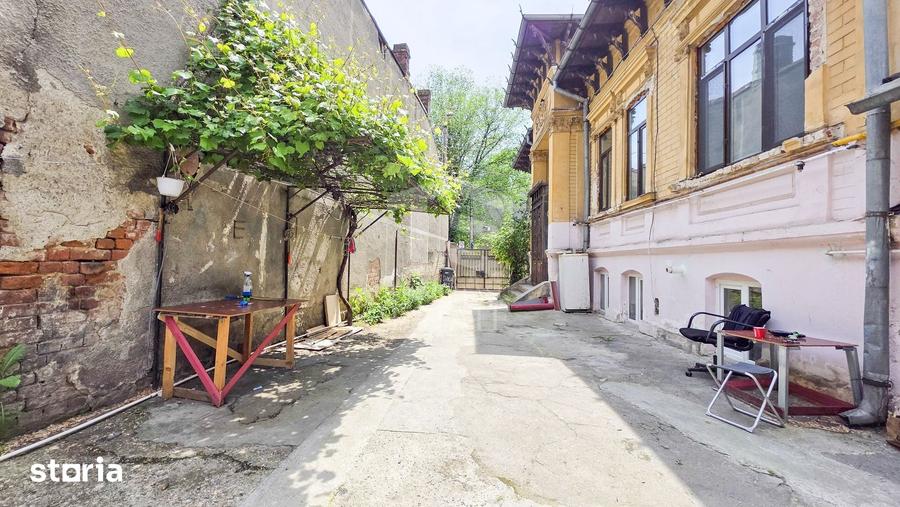 Apartament cu 3 camere, mobilat în Eminescu