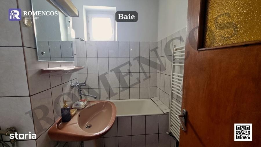 Apartament cu 2 camere semidecomandat în Craiovei
