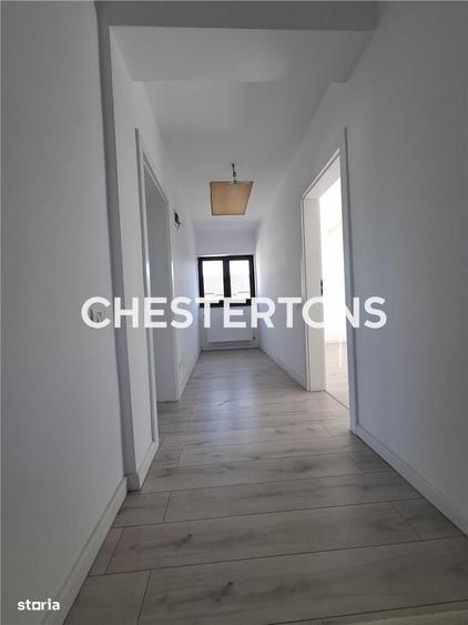 Casă cu 4 camere cu Teren 280 Mp în Central
