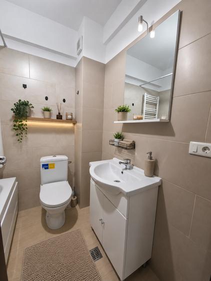Apartament cu 2 camere decomandat în Cug