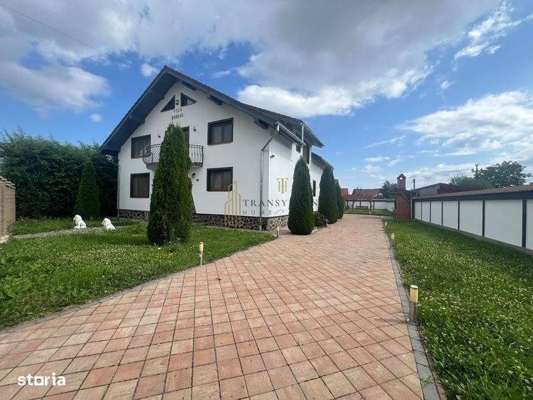 Casă cu 4 camere în Central