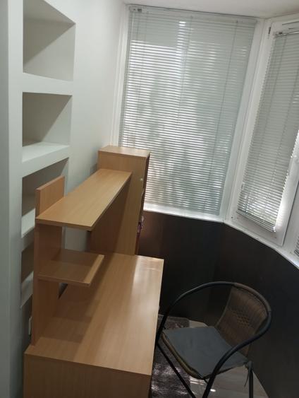 Apartament cu 3 camere semidecomandat în Plopilor