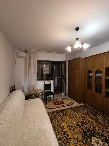 Apartament cu 2 camere, mobilat în Tătărași