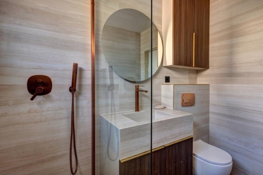 Apartament cu 2 camere semidecomandat în Mărăști