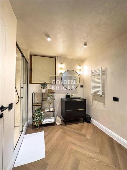 Apartament cu 2 camere semidecomandat, mobilat în Universitate