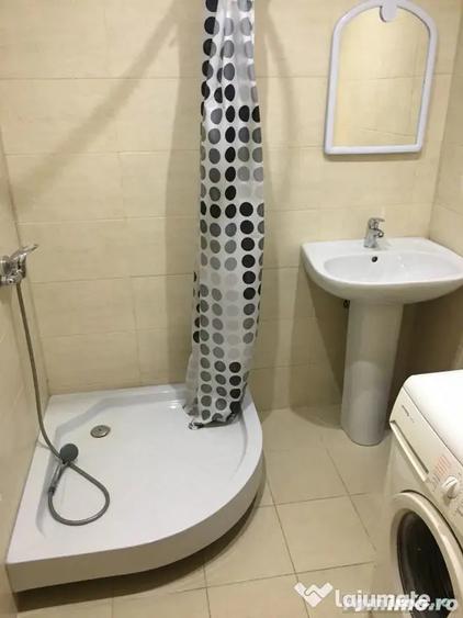 Apartament cu 2 camere decomandat în Obor