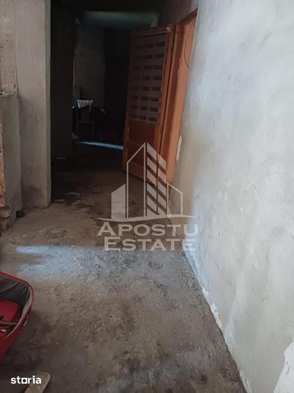 Casă cu 2 camere cu Teren 5075 Mp în Foeni