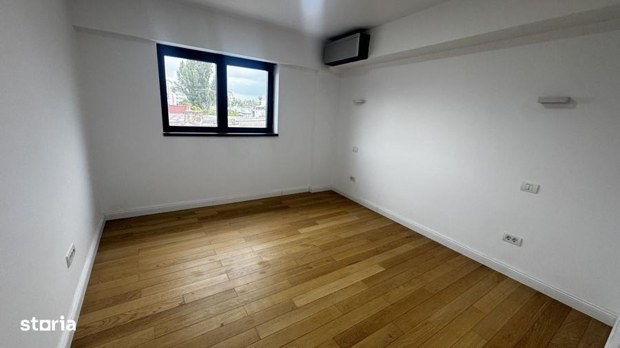 Apartament cu 3 camere în Dorobanți