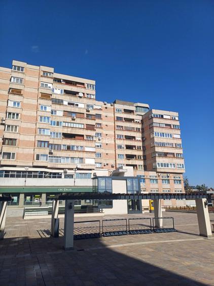 De inchiriat o camera