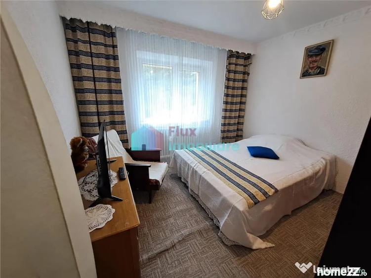 Apartament cu 3 camere decomandat în Obcini