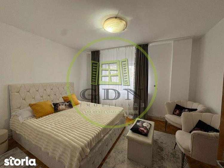Apartament cu 3 camere decomandat, mobilat în Ultracentral