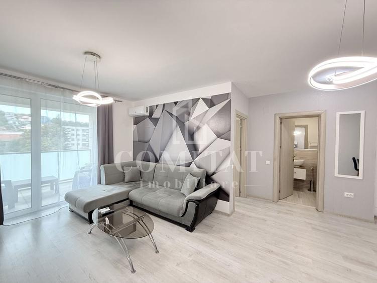 Apartament cu 2 camere | parcare inclusă | str Decebal - 2