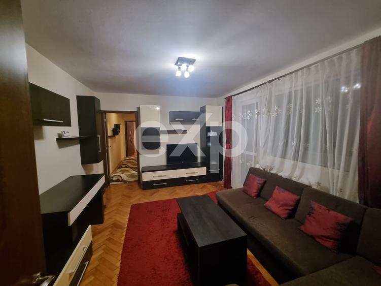 Apartament cu 3 camere semidecomandat, mobilat în Gheorgheni