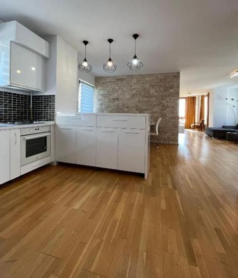 Apartament cu 2 camere semidecomandat în Torontalului