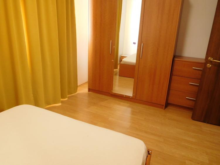 Apartament cu 3 camere decomandat în Grigorescu