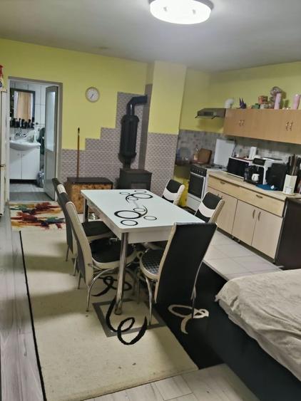 Casă cu 3 camere în Suceagu