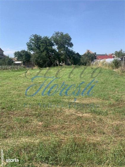 Teren de 700 mp, în Gilău